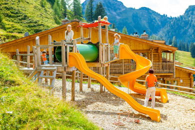 Ausflugsziel im Großarltal, Salzburg - Loosbühelalm mit Kinderspielplatz