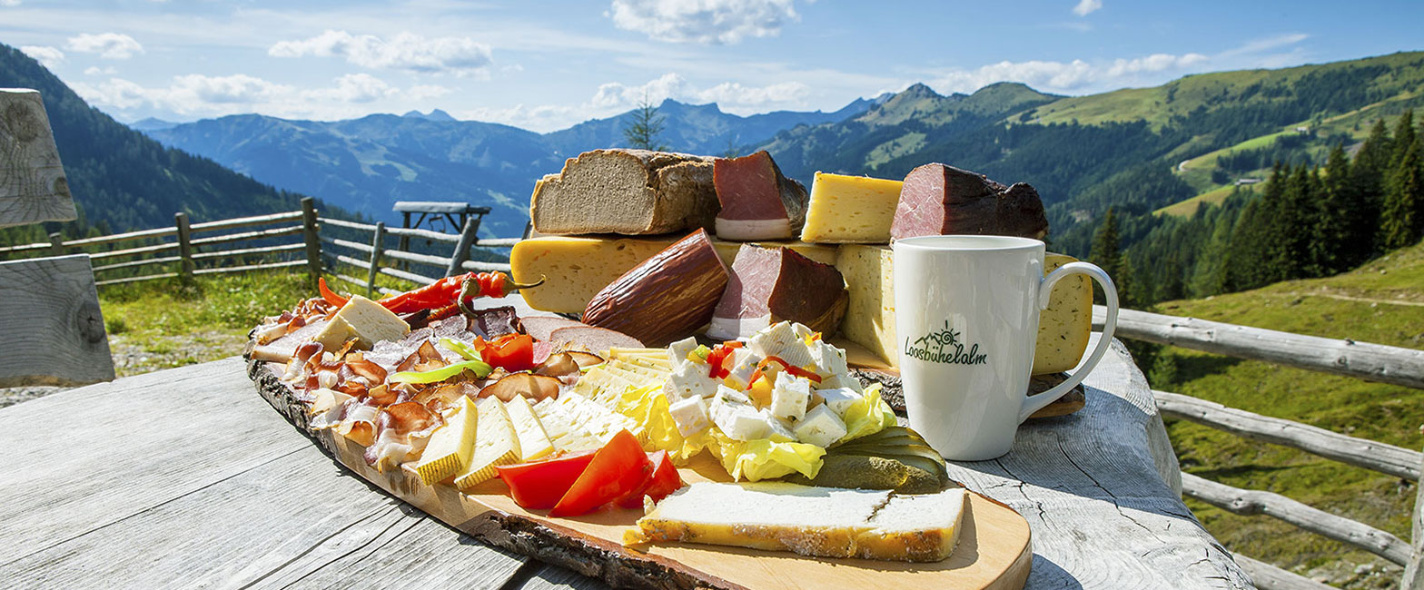 Hofeigene Produkte im Urlaub auf der Alm auf der Loosbühelalm in Großarl, Großarltal – Arler Naturkosmetik